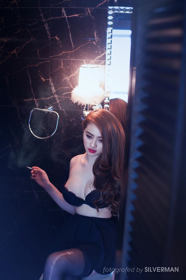 善良的女秘书目的